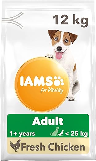 IAMS Complete Dry Dog Food for Adult 1+ Small and Medium Breeds with Chicken 12 kg